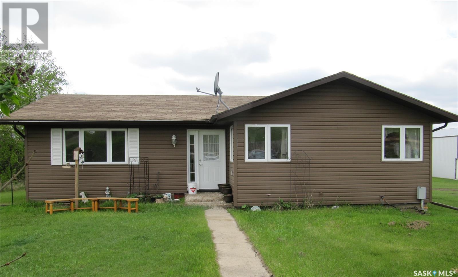 Davis Ranch, eagle creek rm no. 376, Saskatchewan