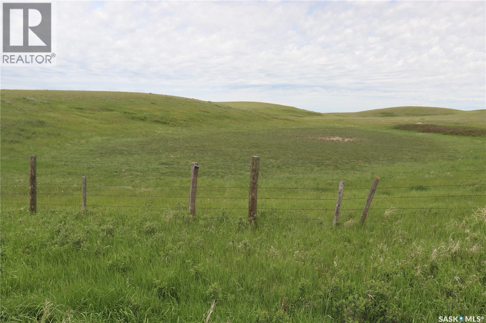925 Acres Pasture Near Admiral, Wise Creek Rm No. 77, Saskatchewan S0N 0B0 - Photo 7 - SK038623