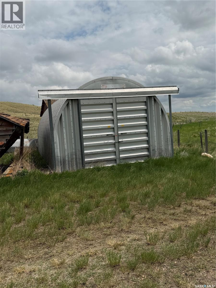 Red Deer River Ranch, Chesterfield Rm No. 261, Saskatchewan S0N 1H0 - Photo 24 - SK039001