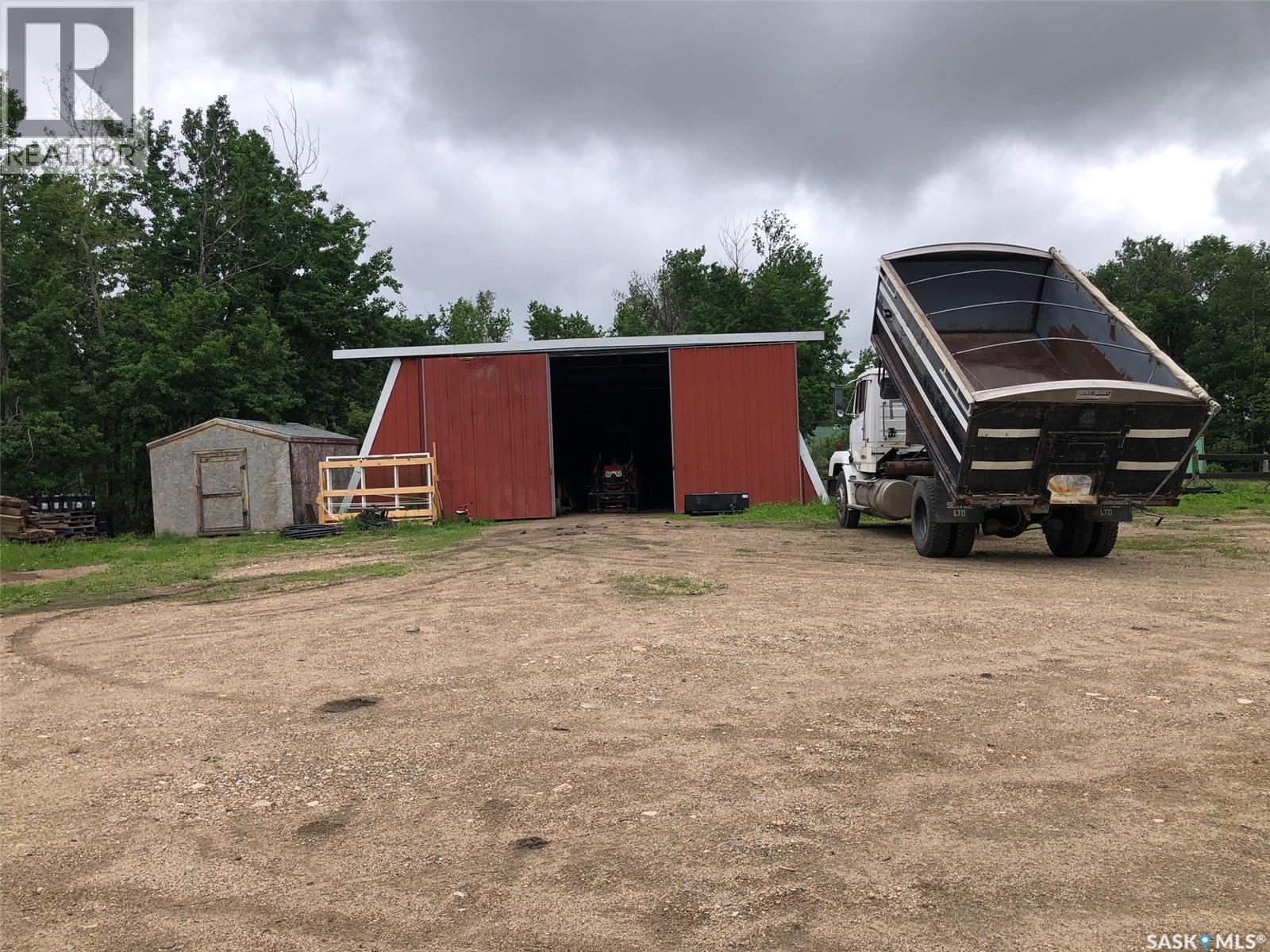 Neustaeter Farm, Preeceville Rm No. 334, Saskatchewan S0A 0A2 - Photo 7 - SK040182