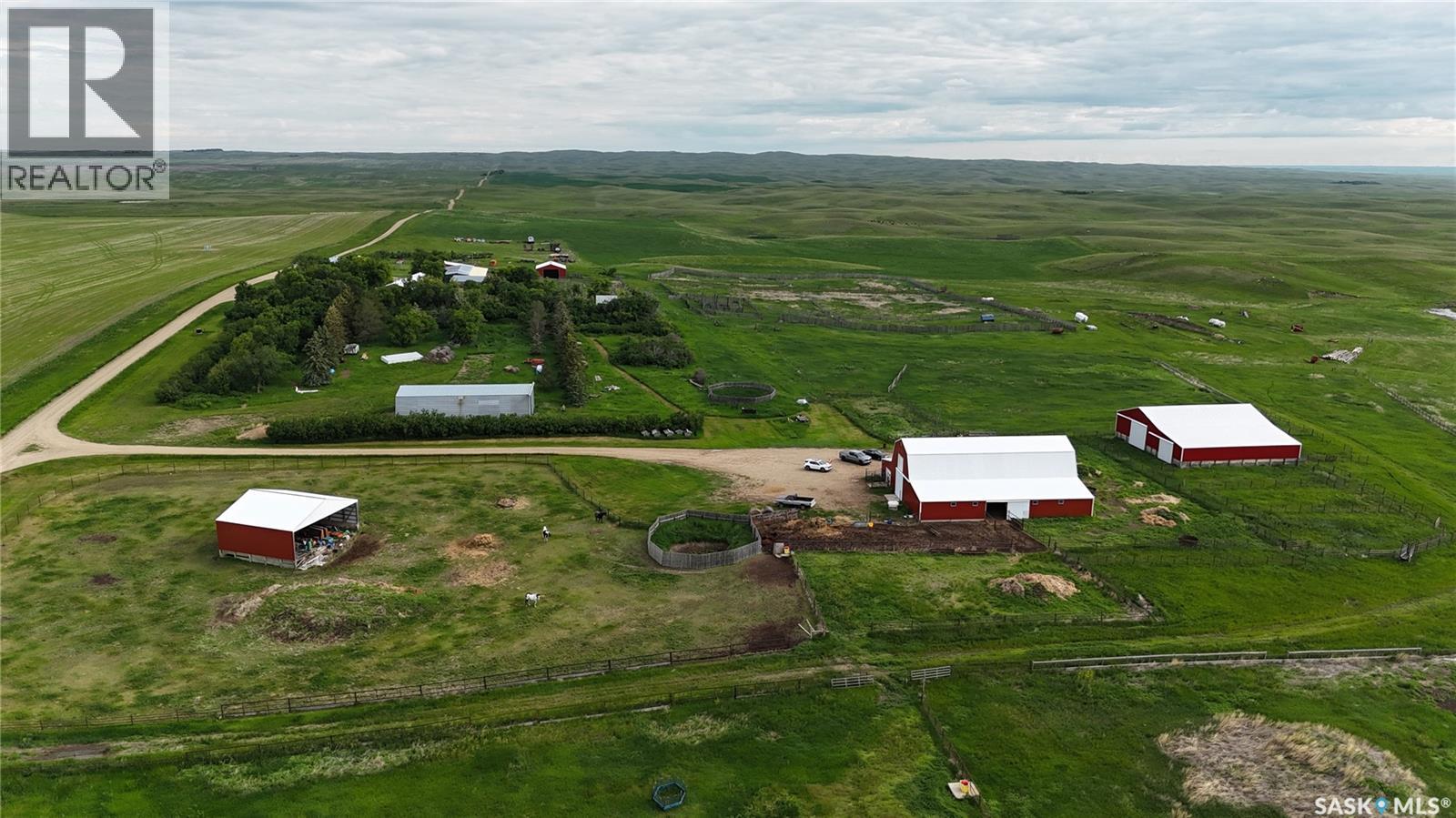 Leaman Farm, Chaplin Rm No. 164, Saskatchewan S0H 0V0 - Photo 2 - SK040227
