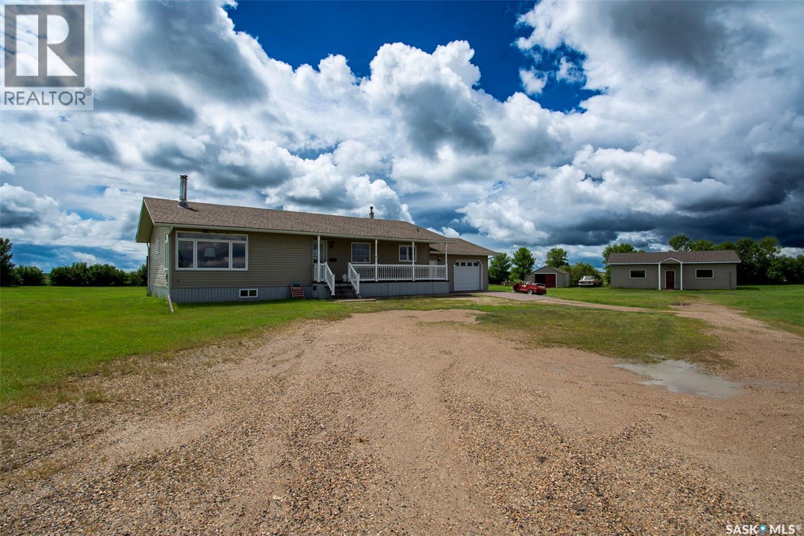 <h3>$749,500</h3><p>Gaber Acreage - 76.63 Acres, Cupar Rm No. 218, Saskatchewan</p>