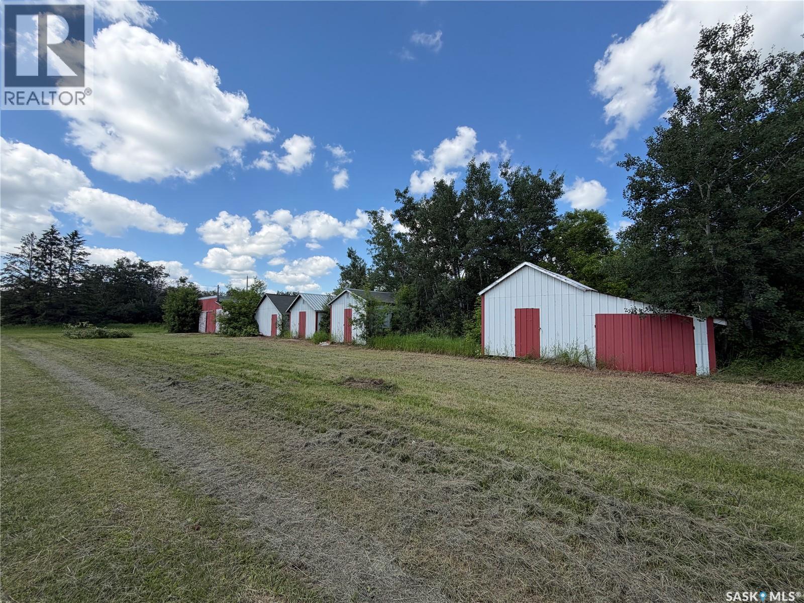 R G Farm, Cana Rm No. 214, Saskatchewan S3N 2W4 - Photo 5 - SK041970