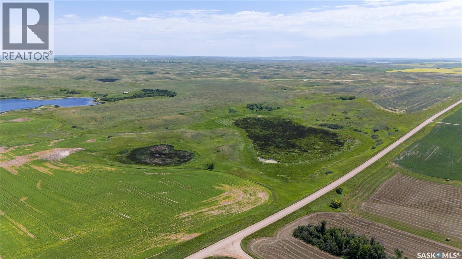 5 Quarters Mixed Use Land Near Moose Jaw (Tatum), Hillsborough Rm No. 132, Saskatchewan S0A 3J0 - Photo 5 - SK043128