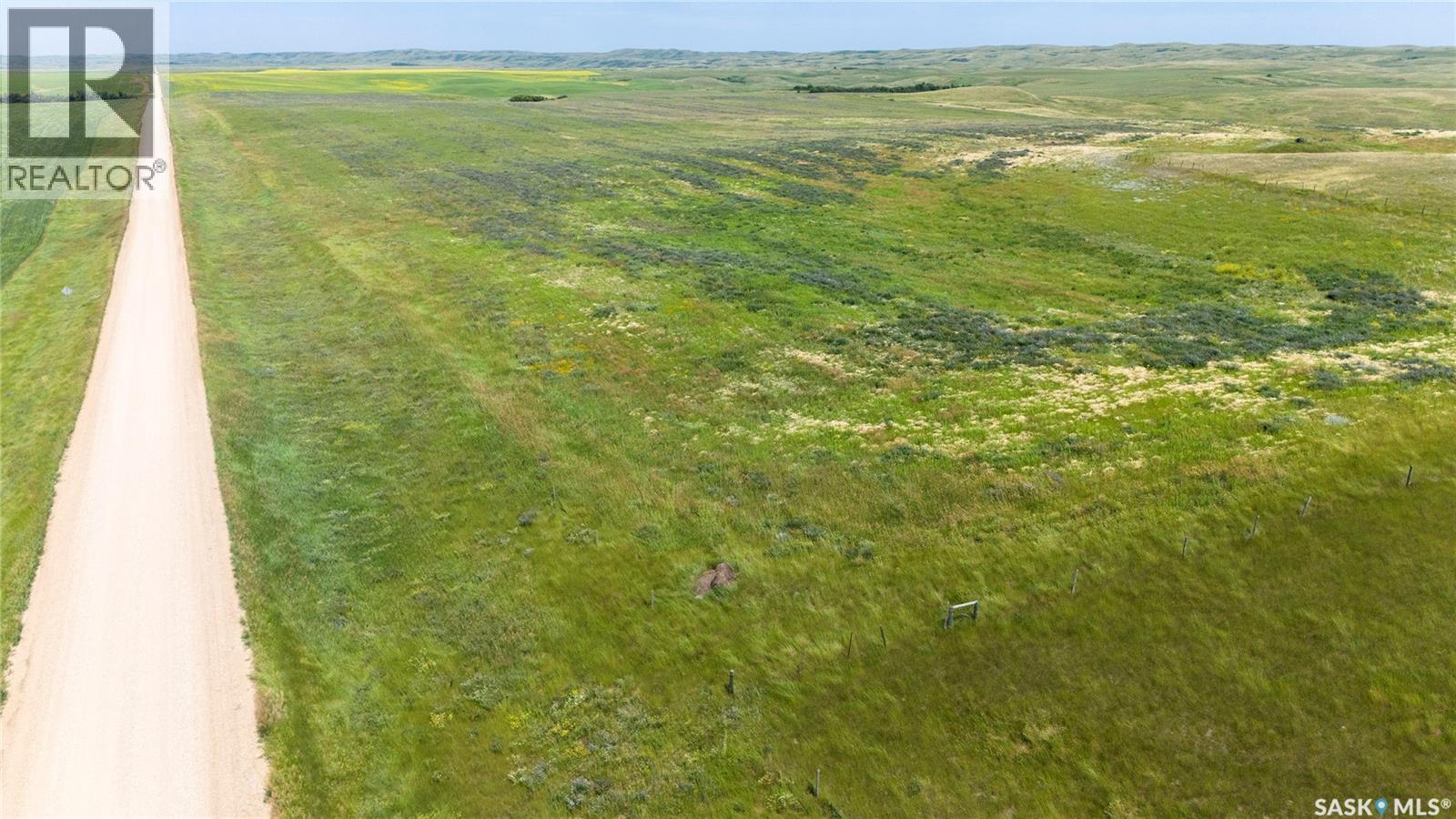5 Quarters Mixed Use Land Near Moose Jaw (Tatum), Hillsborough Rm No. 132, Saskatchewan S0A 3J0 - Photo 9 - SK043128
