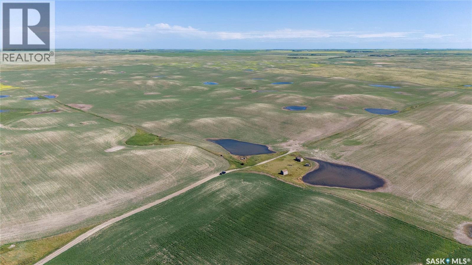 7 Quarters Grainland Near Coderre (Strieb), Sutton Rm No. 103, Saskatchewan S0H 0A5 - Photo 16 - SK043546