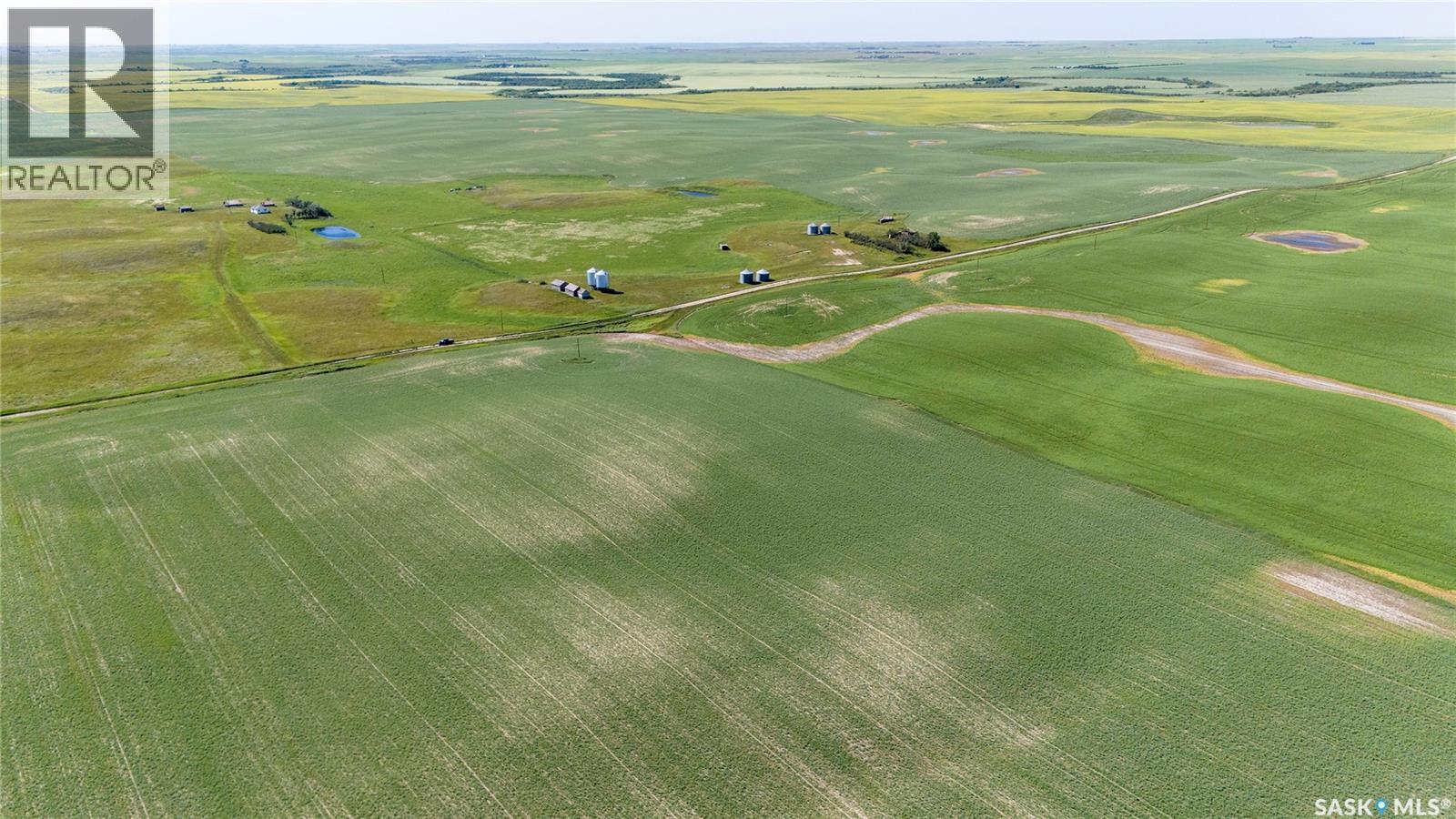 7 Quarters Grainland Near Coderre (Strieb), Sutton Rm No. 103, Saskatchewan S0H 0A5 - Photo 5 - SK043546