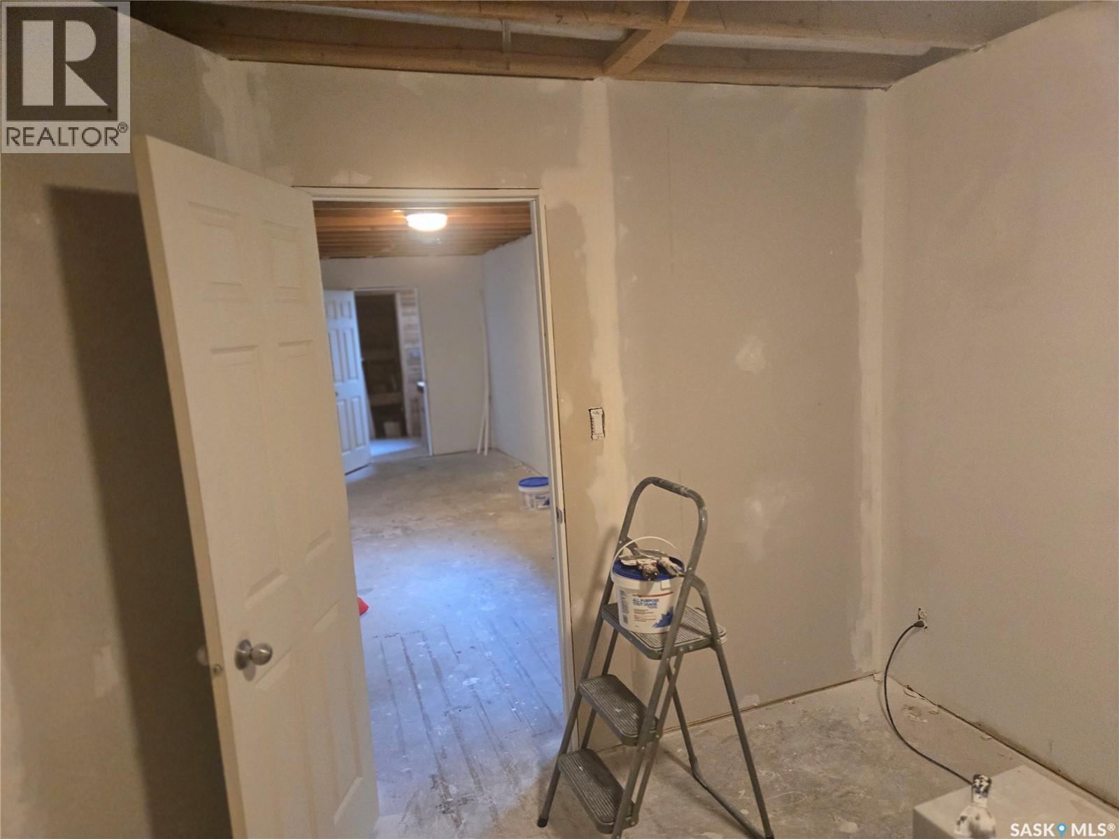 Roberts Farm, Cana Rm No. 214, Saskatchewan S3N 2W7 - Photo 20 - SK044037