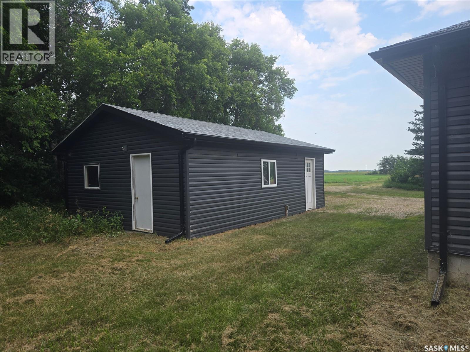 Roberts Farm, Cana Rm No. 214, Saskatchewan S3N 2W7 - Photo 34 - SK044037