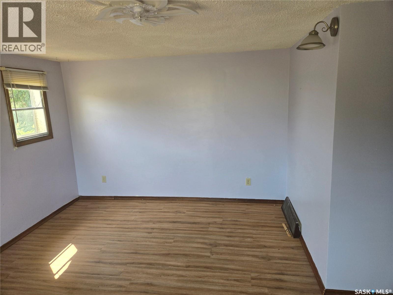 Roberts Farm, Cana Rm No. 214, Saskatchewan S3N 2W7 - Photo 56 - SK044037