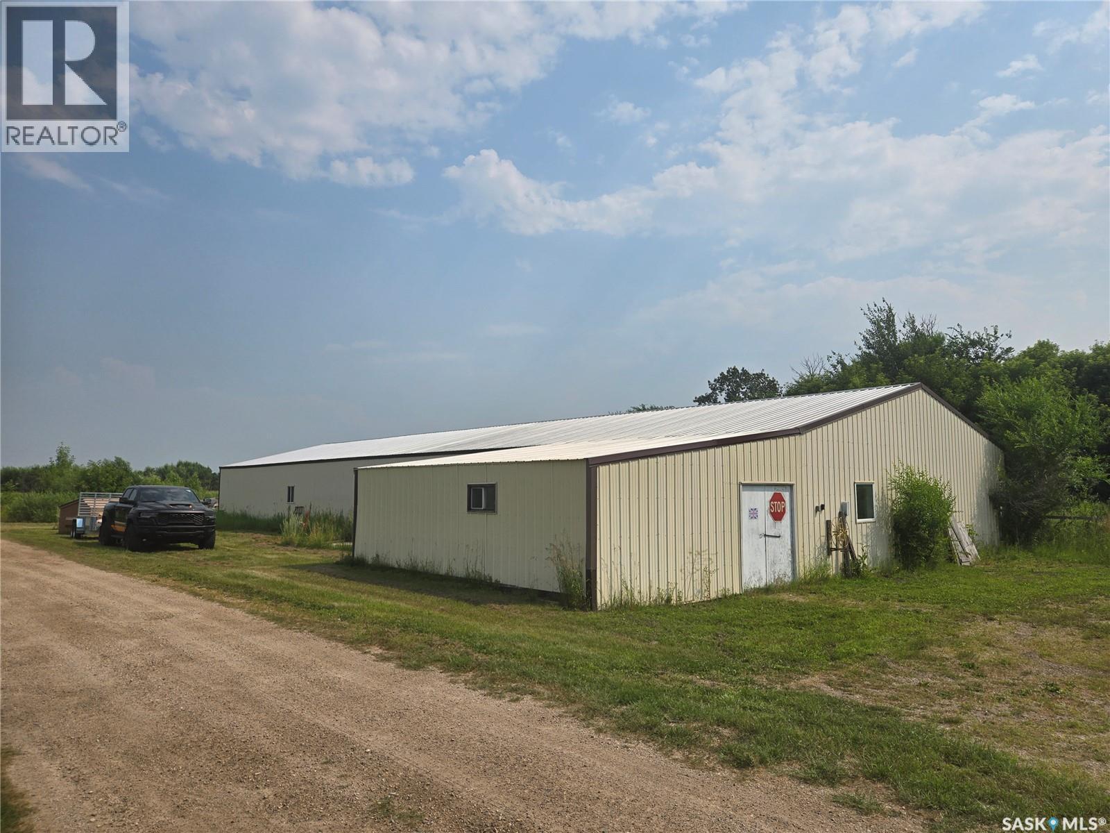 Roberts Farm, Cana Rm No. 214, Saskatchewan S3N 2W7 - Photo 59 - SK044037