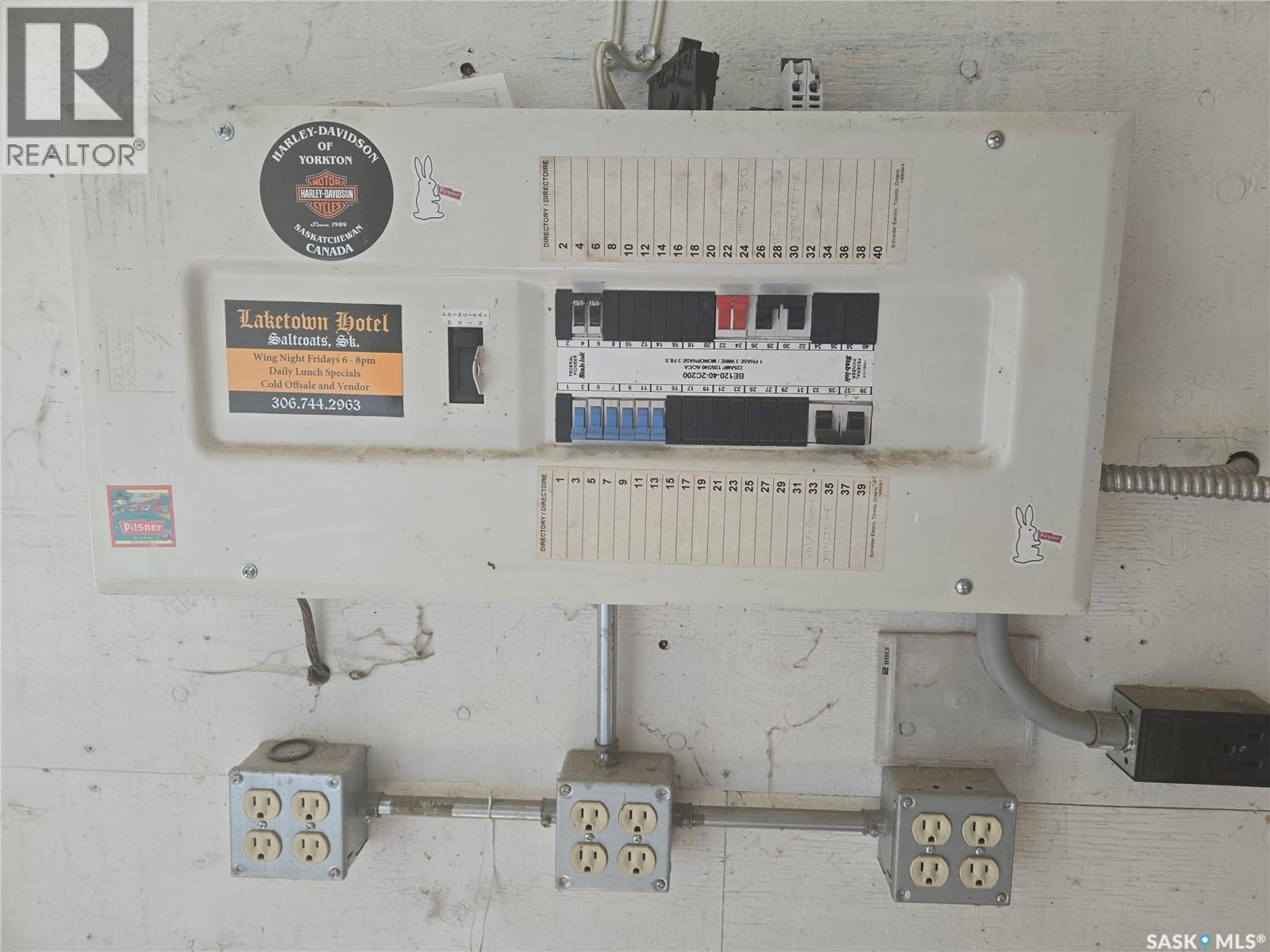 Roberts Farm, Cana Rm No. 214, Saskatchewan S3N 2W7 - Photo 62 - SK044037