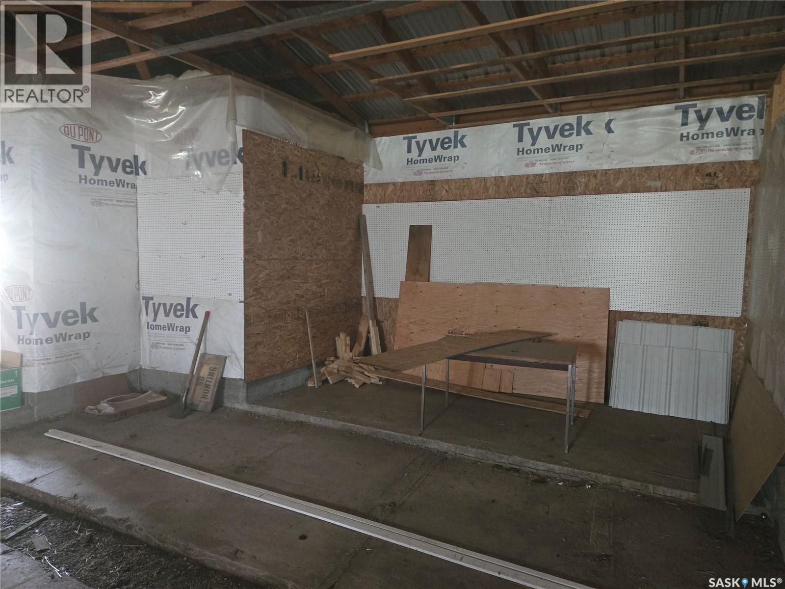 Roberts Farm, Cana Rm No. 214, Saskatchewan S3N 2W7 - Photo 65 - SK044037