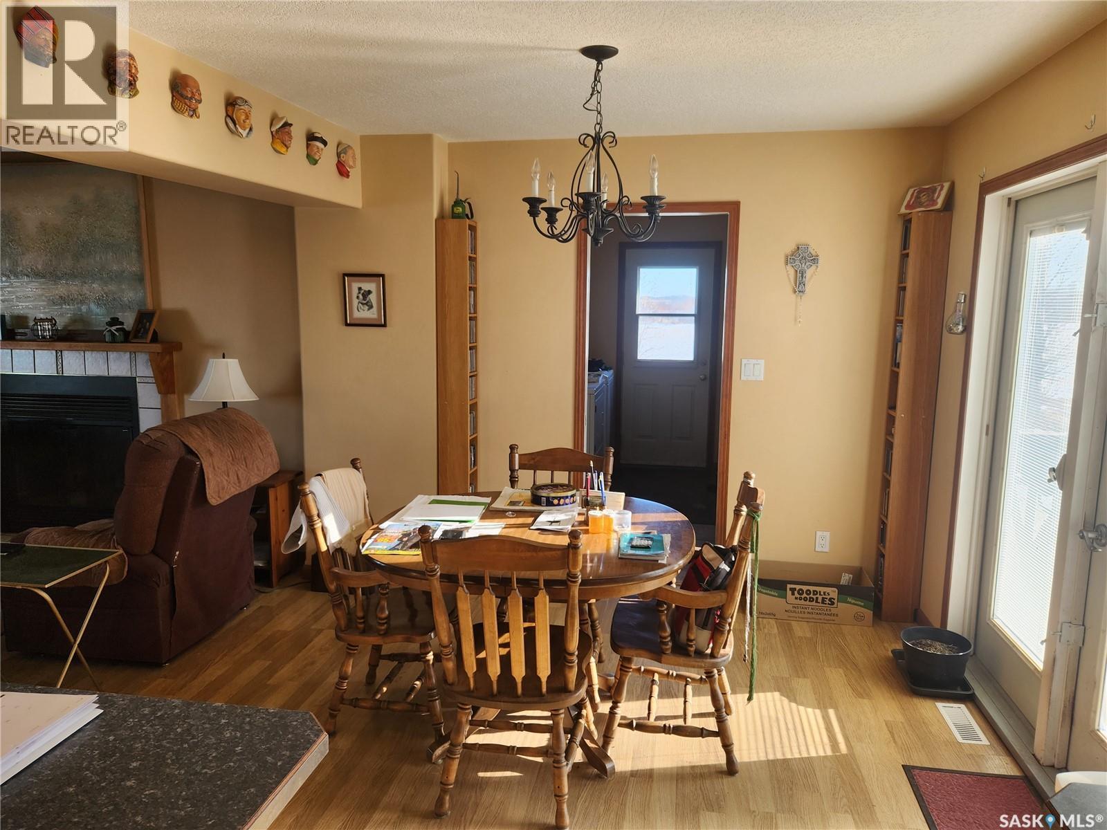 Roberts Farm, Cana Rm No. 214, Saskatchewan S3N 2W7 - Photo 8 - SK044037