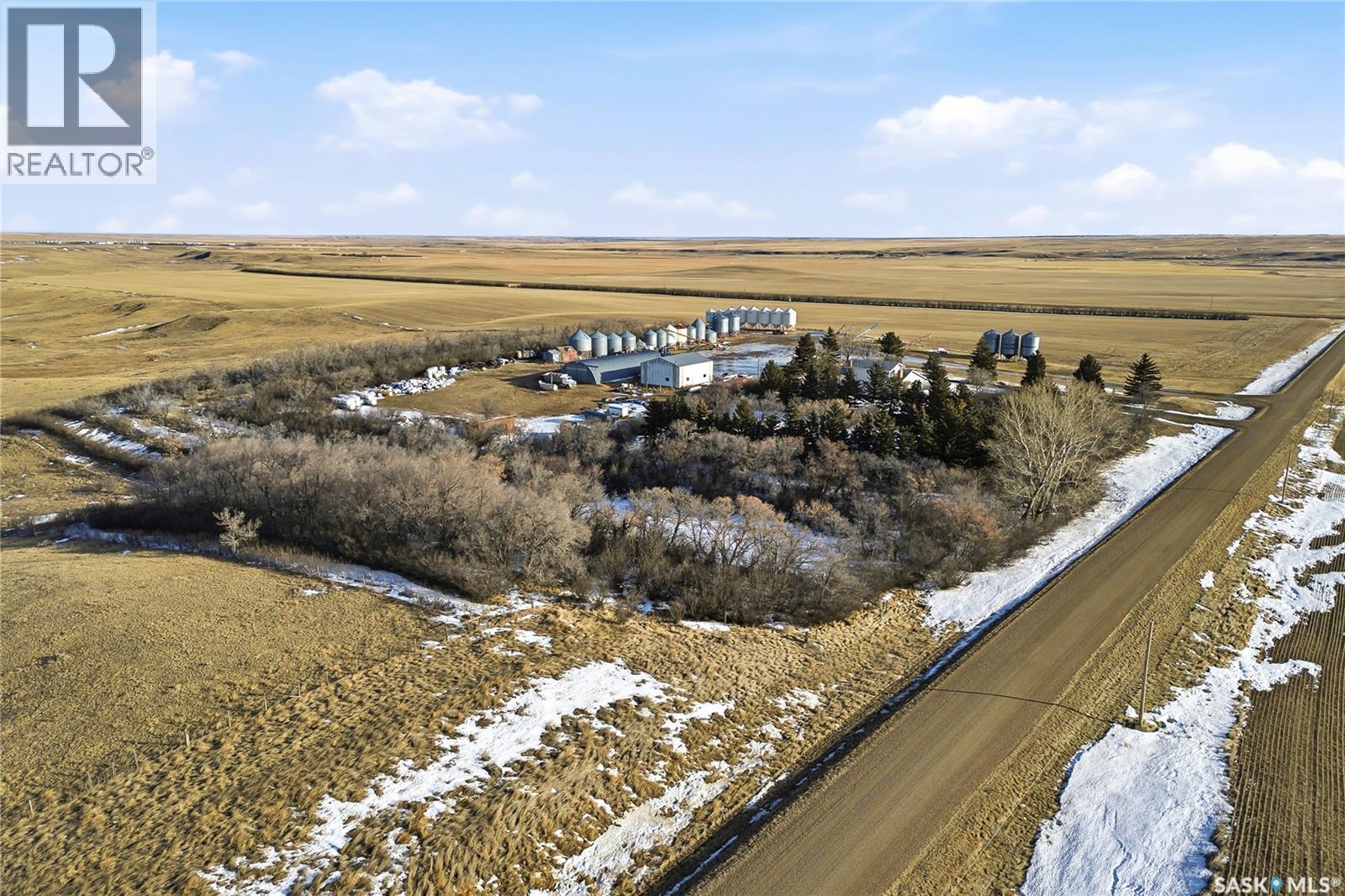 Farmland 3 0f 3, Auvergne Rm No. 76, Saskatchewan S0N 1Z0 - Photo 3 - SK044446