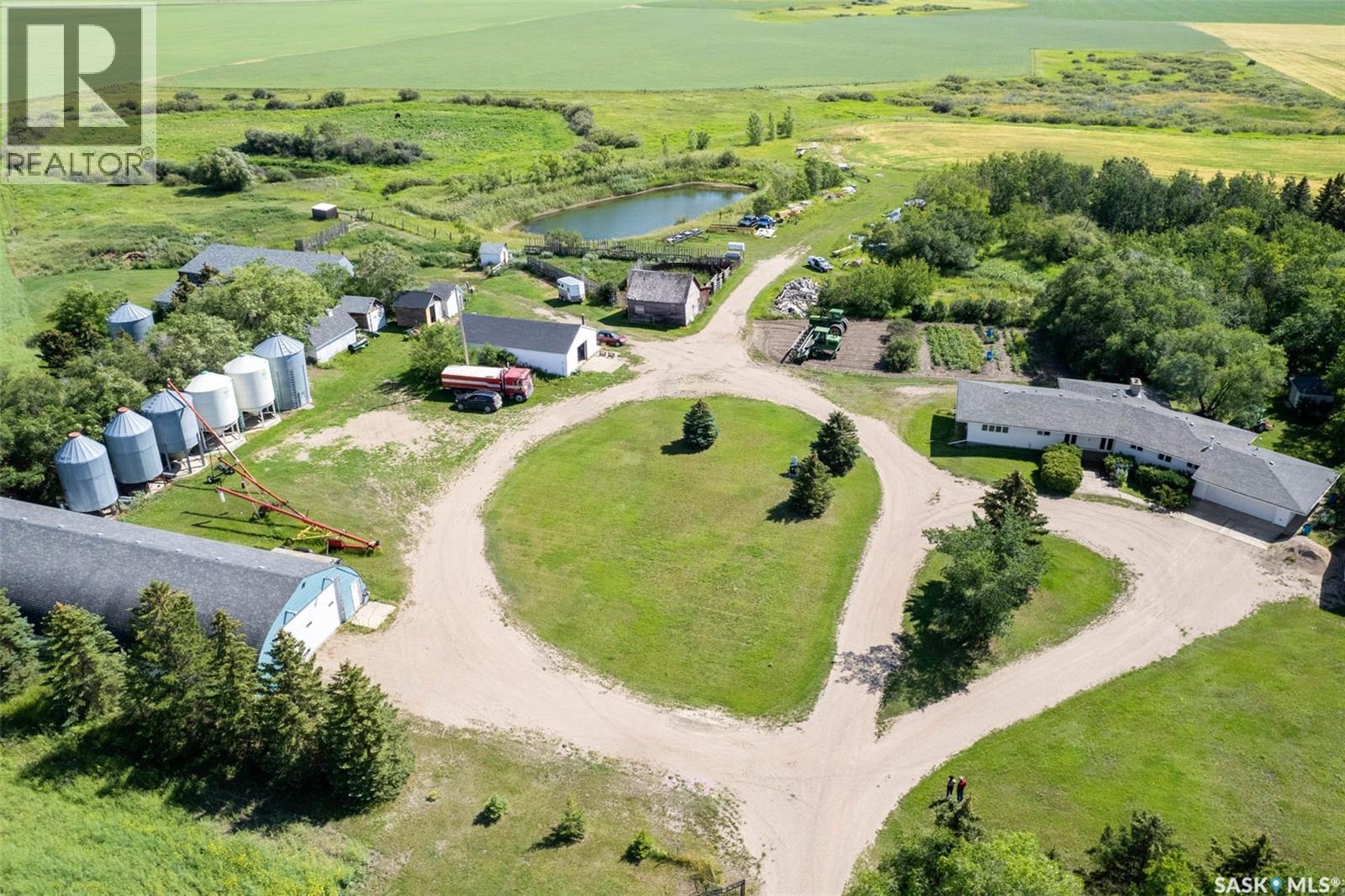 Chubak Farm, Aberdeen Rm No. 373, Saskatchewan S0K 0A0 - Photo 2 - SK046598