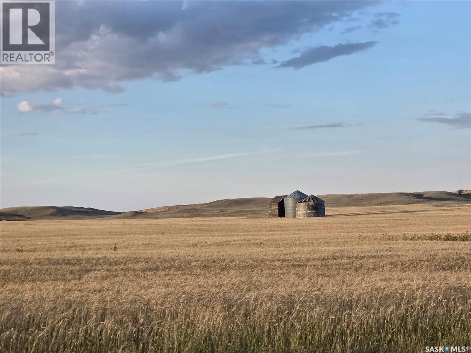 White Land Tender Parcel 3, mankota rm no. 45, Saskatchewan