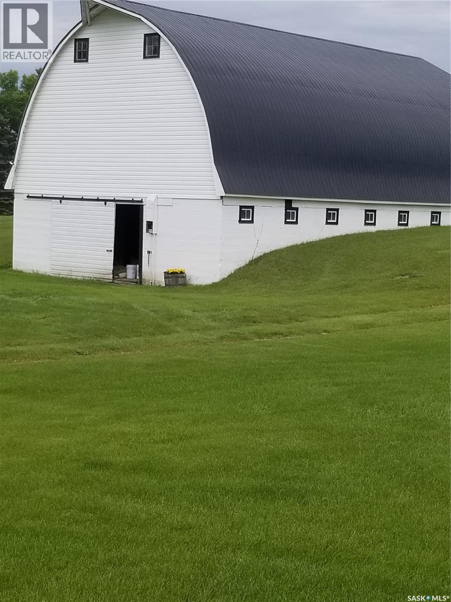 Schindel Farm, Stanley Rm No. 215, Saskatchewan S0A 2P0 - Photo 4 - SK051223